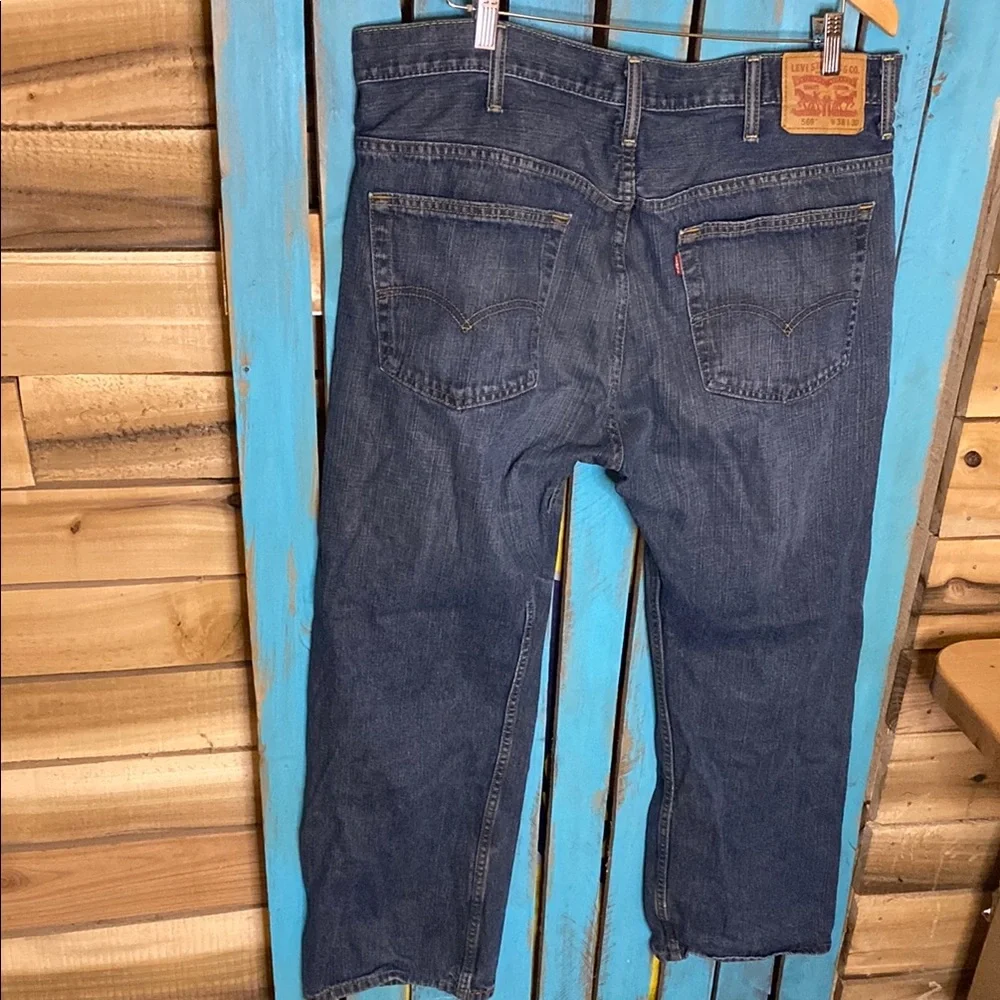 Levi’s 569 Loose fit straight Men's Blue Jeans size 38x30 darker wash color